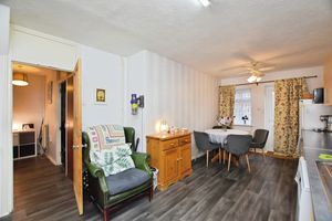 Photo 7- click for photo gallery